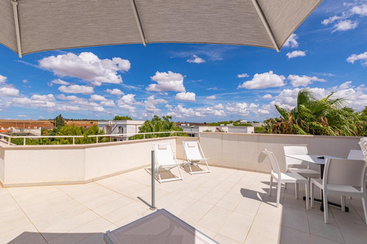 Peninsula Apartments Порто-Чезарео Екстер'єр фото